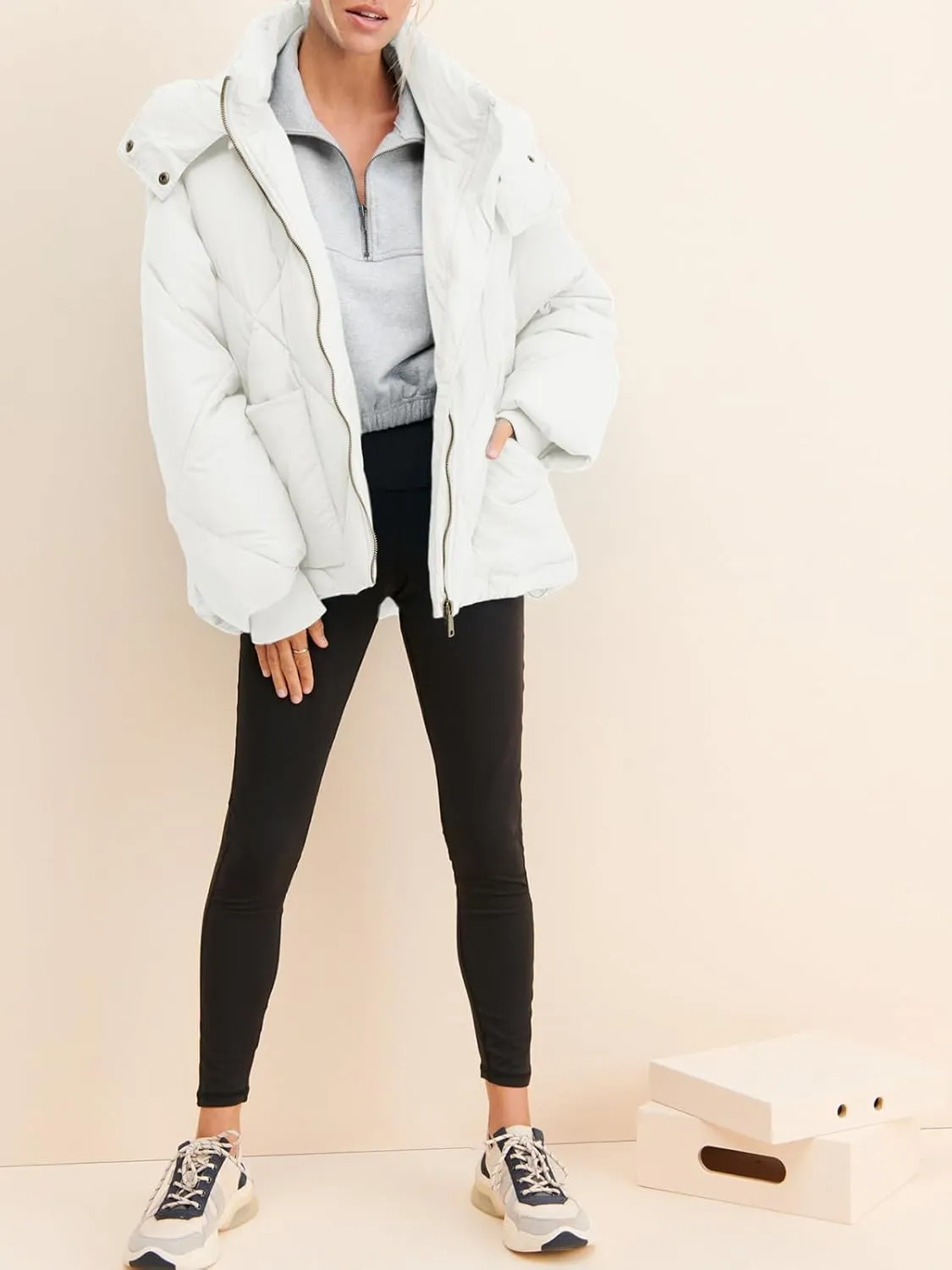Dellytop Womens Zipper Hooded Puffer Jacket Long Sleeve Winter Warm Down Coats with Pockets