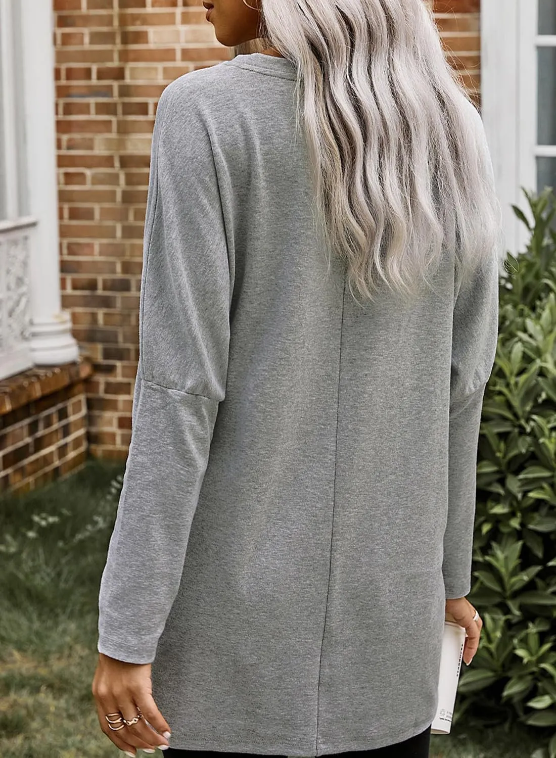 Dokotoo Womens 2025 Spring Outfits Casual Long Sleeve Shirts Lightweight Sweatshirts Fashion Tunic Tops with Pockets