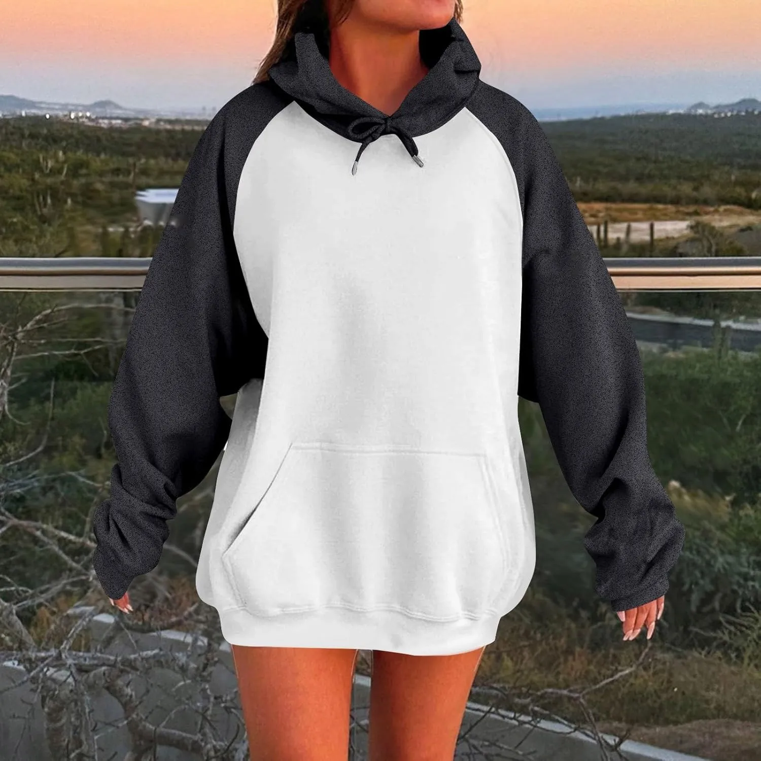 Gumipy Oversized Hoodies for Women Trendy Fleece Color Block Womens Sweatshirt Hoodies Plus Size Winter Clothes with Pocket