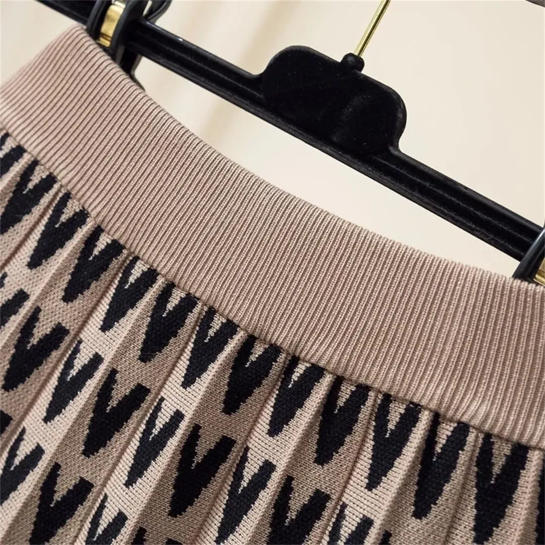 Knitted Long Skirt for Women Fall Winter Warm Letter Print A Line High Waist Pleated Midi Skirt