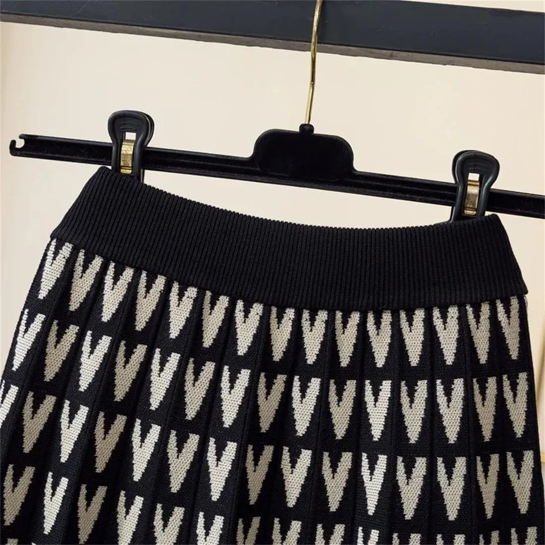 Knitted Long Skirt for Women Fall Winter Warm Letter Print A Line High Waist Pleated Midi Skirt