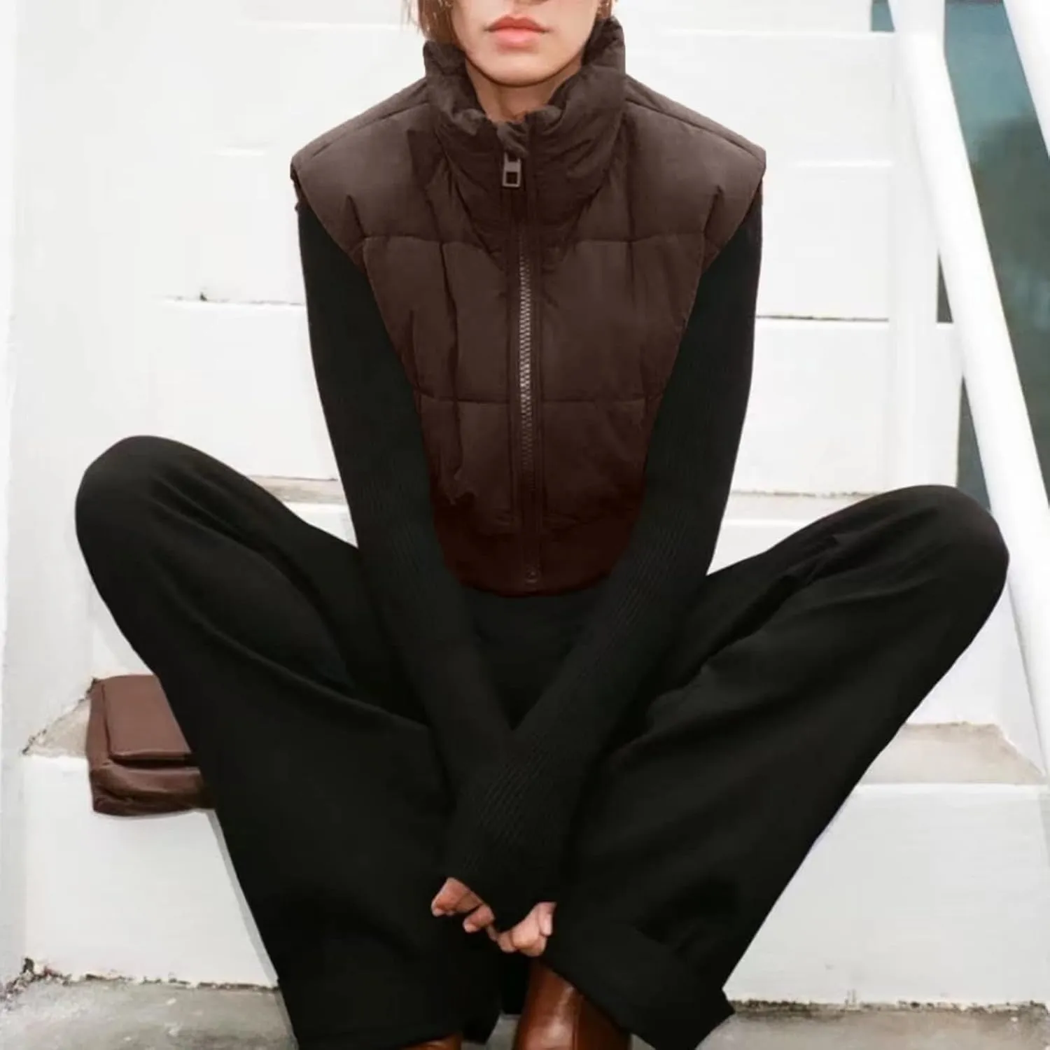 Shiyifa Women's Fashion High Neck Zipper Cropped Puffer Vest Jacket Coat