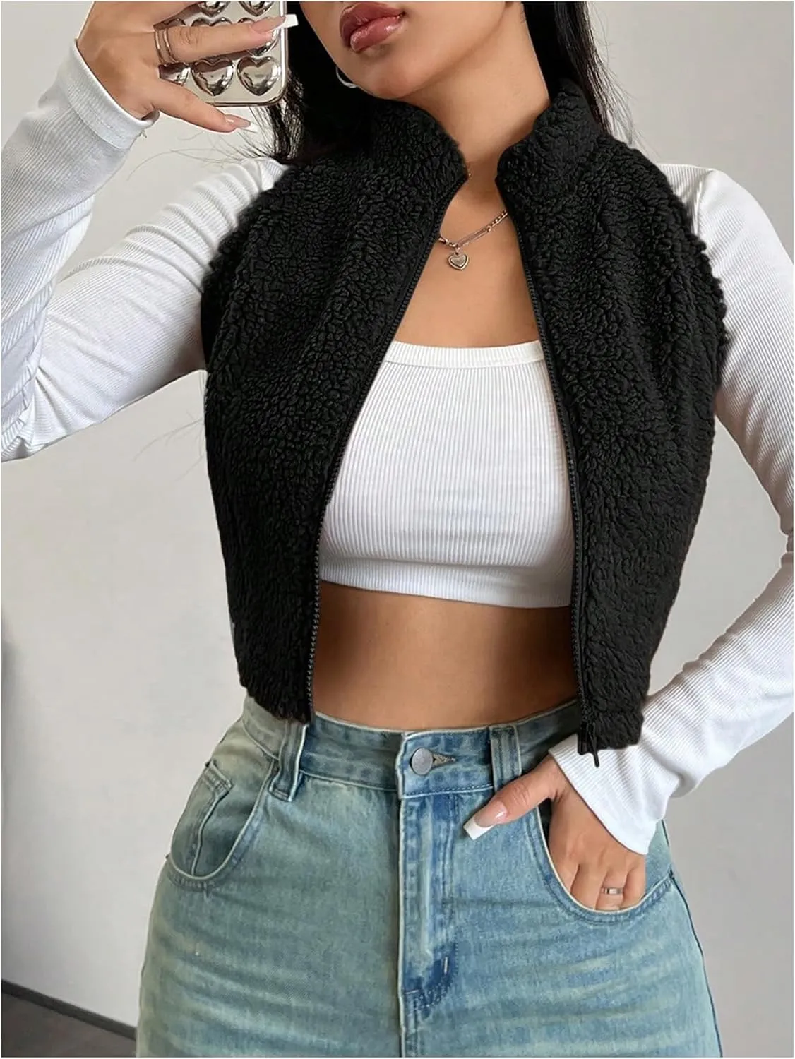 Verdusa Women's Fuzzy Fleece Zip Up Crop Vest Sleeveless Jacket
