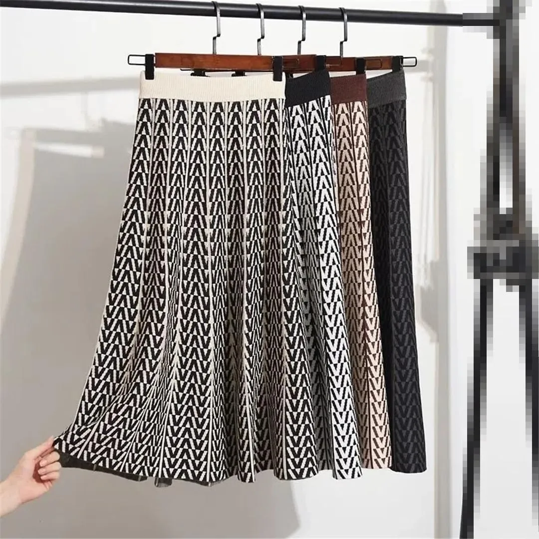 Women Plaid Printed Knitted Pleated Skirt Vintage Stretch High Waiste Midi Long Skirts
