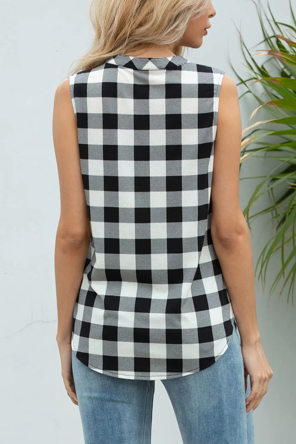 Women's Sleeveless Button Down V Neck Casual Plaid Shirts Tank Tops Blouse